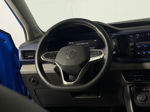 Used 2022 Volkswagen Taos SE w/ IQ.Drive SE Package image 14