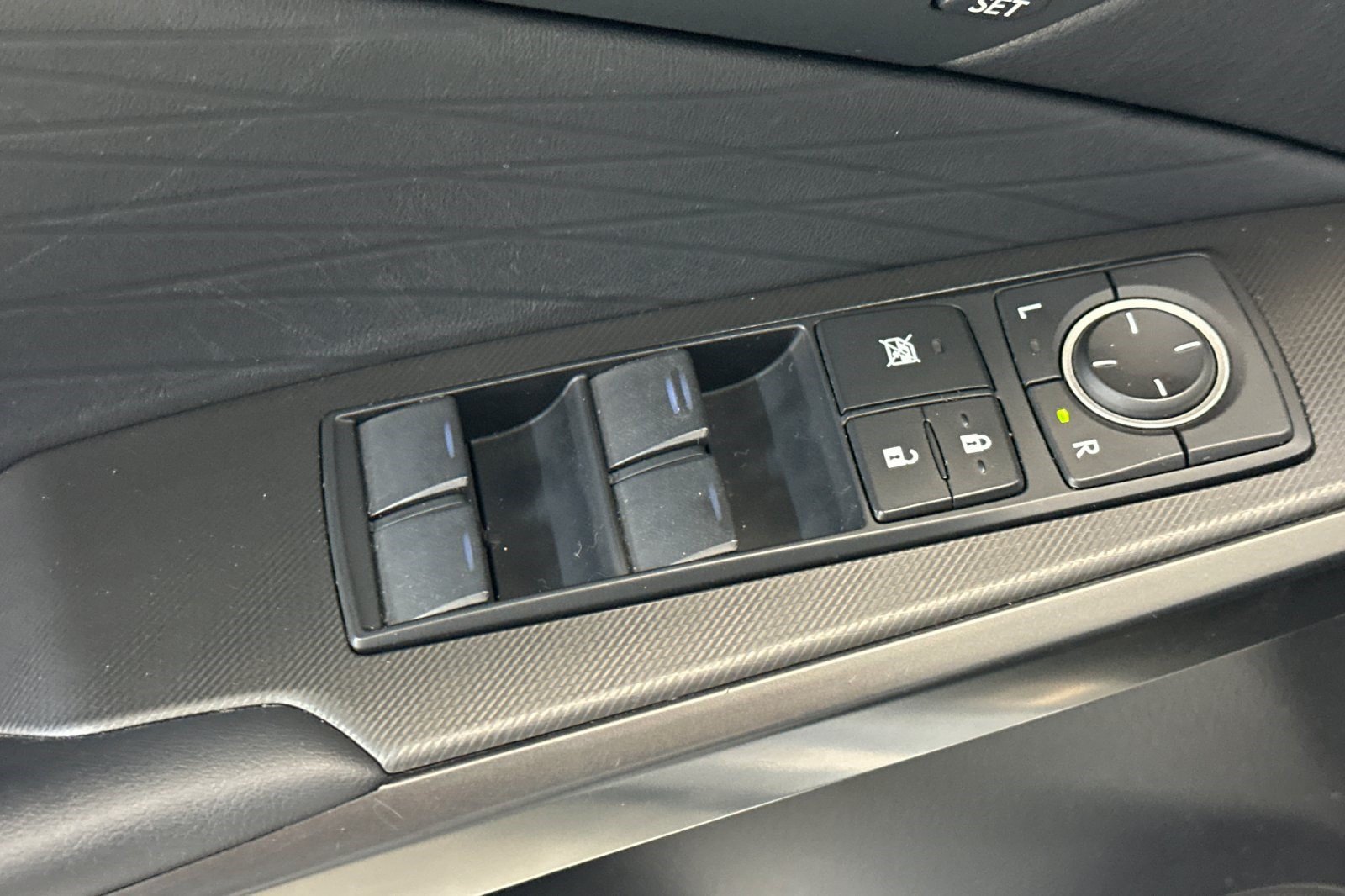 Used 2023 Lexus IS 350 F Sport w/ Memory Package RWD image 13