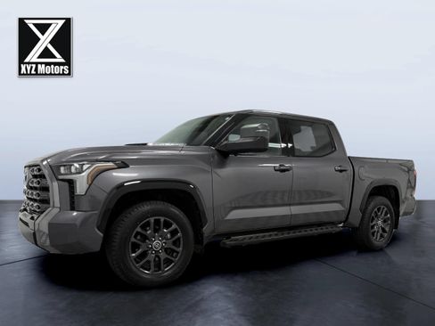 Used 2022 Toyota Tundra Platinum AWD/4WD image 2