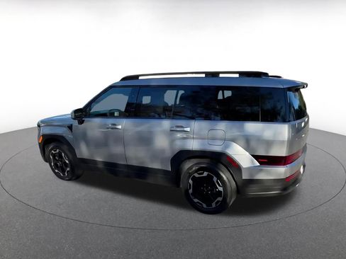 Used 2025 Hyundai Santa Fe SEL image 10