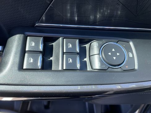 Used 2021 Ford F150 XLT w/ Equipment Group 302A High image 18