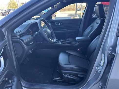 Used 2022 Jeep Compass Altitude image 11