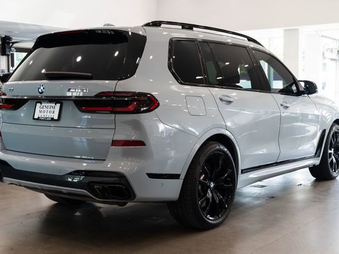 Used 2024 BMW X7 M60i w/ Executive Package AWD/4WD image 4