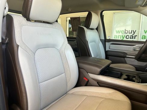 Used 2025 RAM 1500 Laramie AWD/4WD image 26