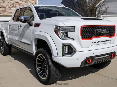 Used 2021 GMC Sierra 1500 SLT w/ SLT Premium Plus Package AWD/4WD image 12