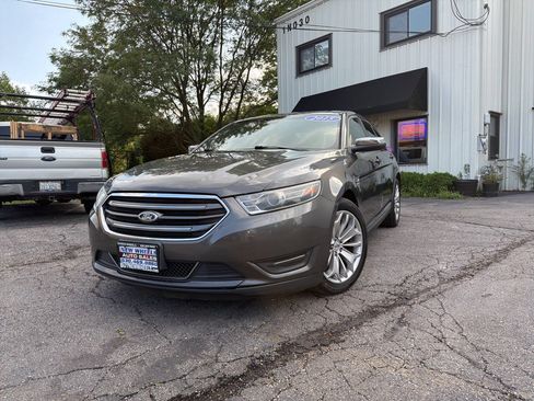 Used 2015 Ford Taurus Limited FWD image 1