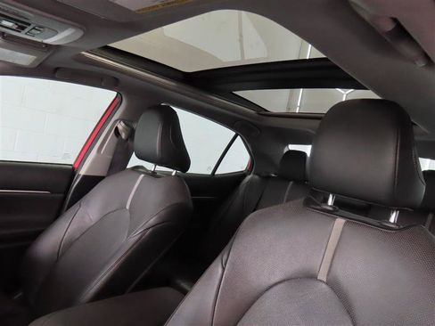 Used 2021 Toyota Camry XSE w/ Navigation Package FWD image 13