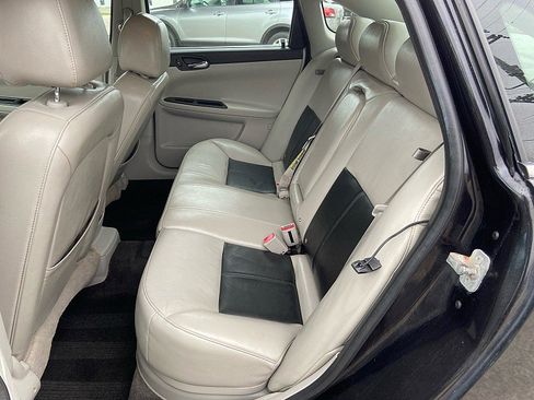 Used 2008 Chevrolet Impala LT FWD image 17