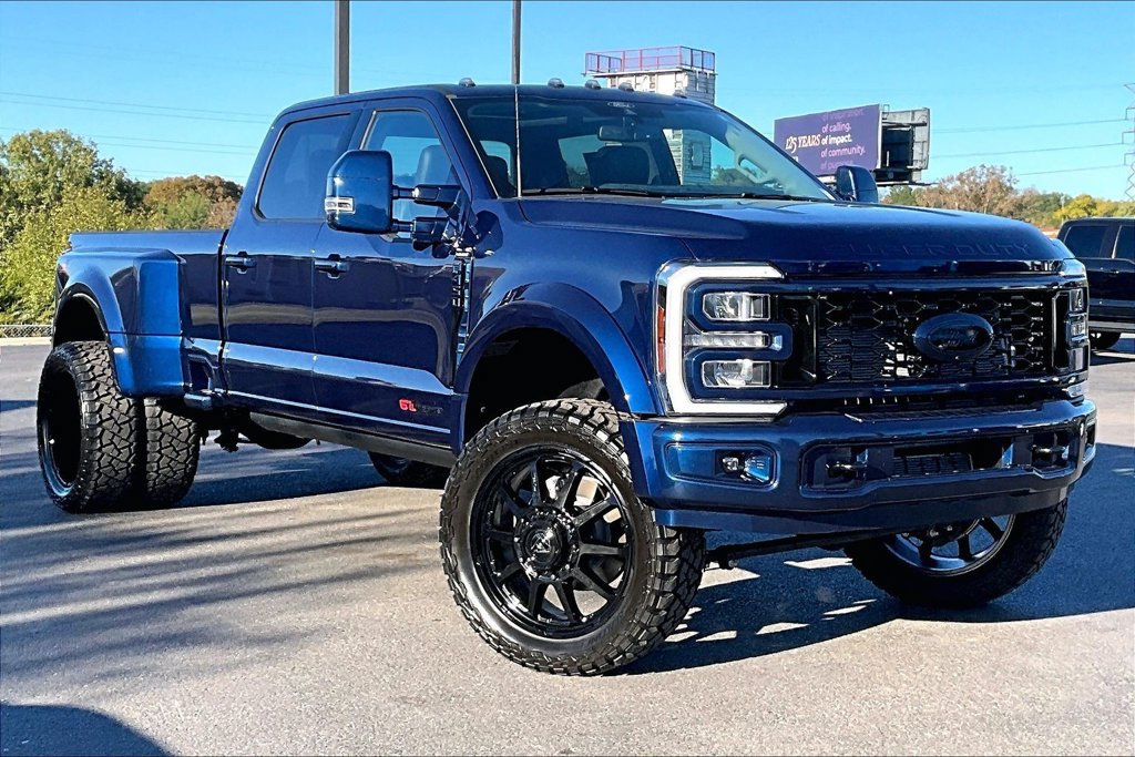 Used 2027 Ford F450 Lariat AWD/4WD image 40