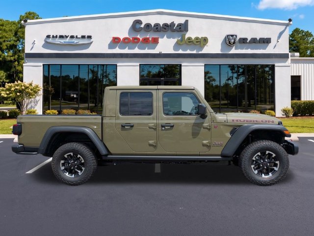 New 2026 Jeep Gladiator Rubicon w/ Steel Power Dome Hood Package AWD/4WD image 3