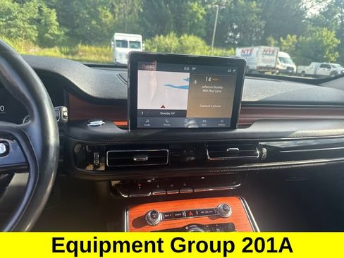 Used 2020 Lincoln Aviator Reserve w/ Equipment Group 201A AWD/4WD image 4