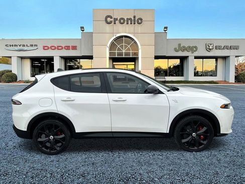 Used 2025 Dodge Hornet GT w/ GT Plus Package AWD/4WD image 2