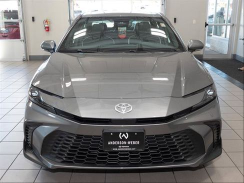 New 2026 Toyota Camry SE FWD image 3