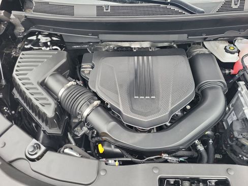 New 2026 Chevrolet Traverse LT w/ LPO, Floor Liner Package image 32