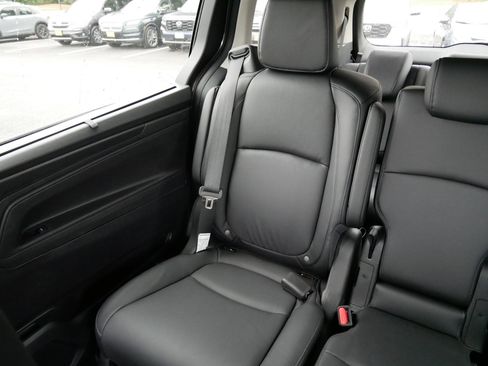 New 2026 Honda Odyssey EX-L image 12