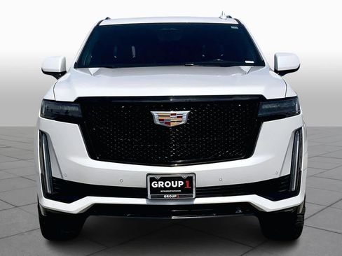 Used 2021 Cadillac Escalade Sport Platinum AWD/4WD image 4