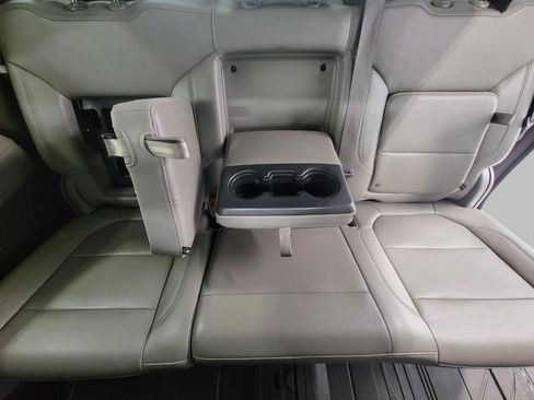 Used 2019 Chevrolet Silverado 1500 LTZ AWD/4WD image 24