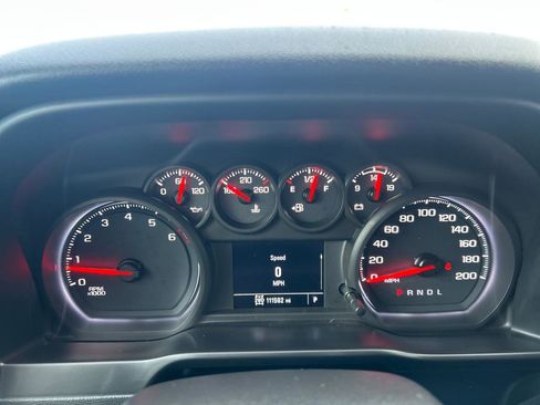 Used 2020 Chevrolet Silverado 1500 Custom Trail Boss w/ Custom Convenience Package AWD/4WD image 9