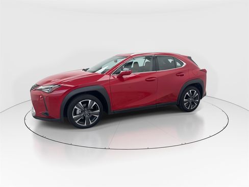 Used 2019 Lexus UX 200 w/ Premium Package image 4