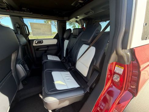 New 2026 Ford Bronco Outer Banks image 6