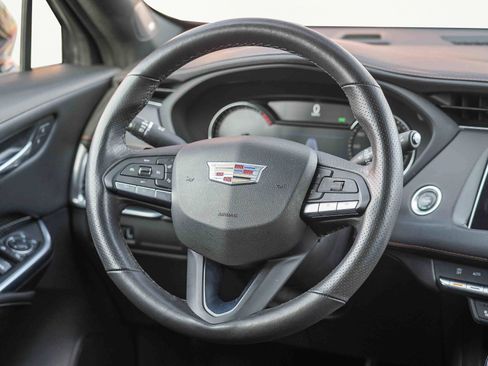 Used 2022 Cadillac XT4 Sport image 44