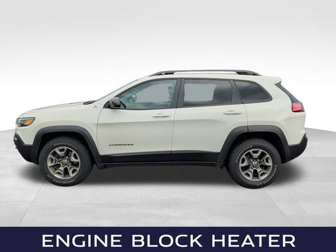 Used 2019 Jeep Cherokee Trailhawk w/ Cold Weather Group AWD/4WD image 12