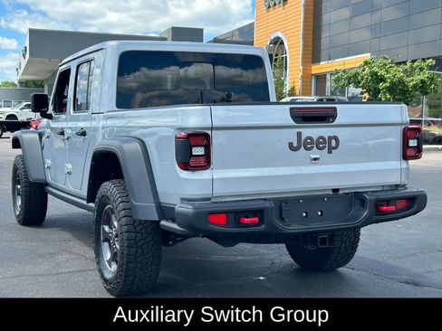 Certified 2023 Jeep Gladiator Rubicon w/ LED Lighting Group AWD/4WD image 6