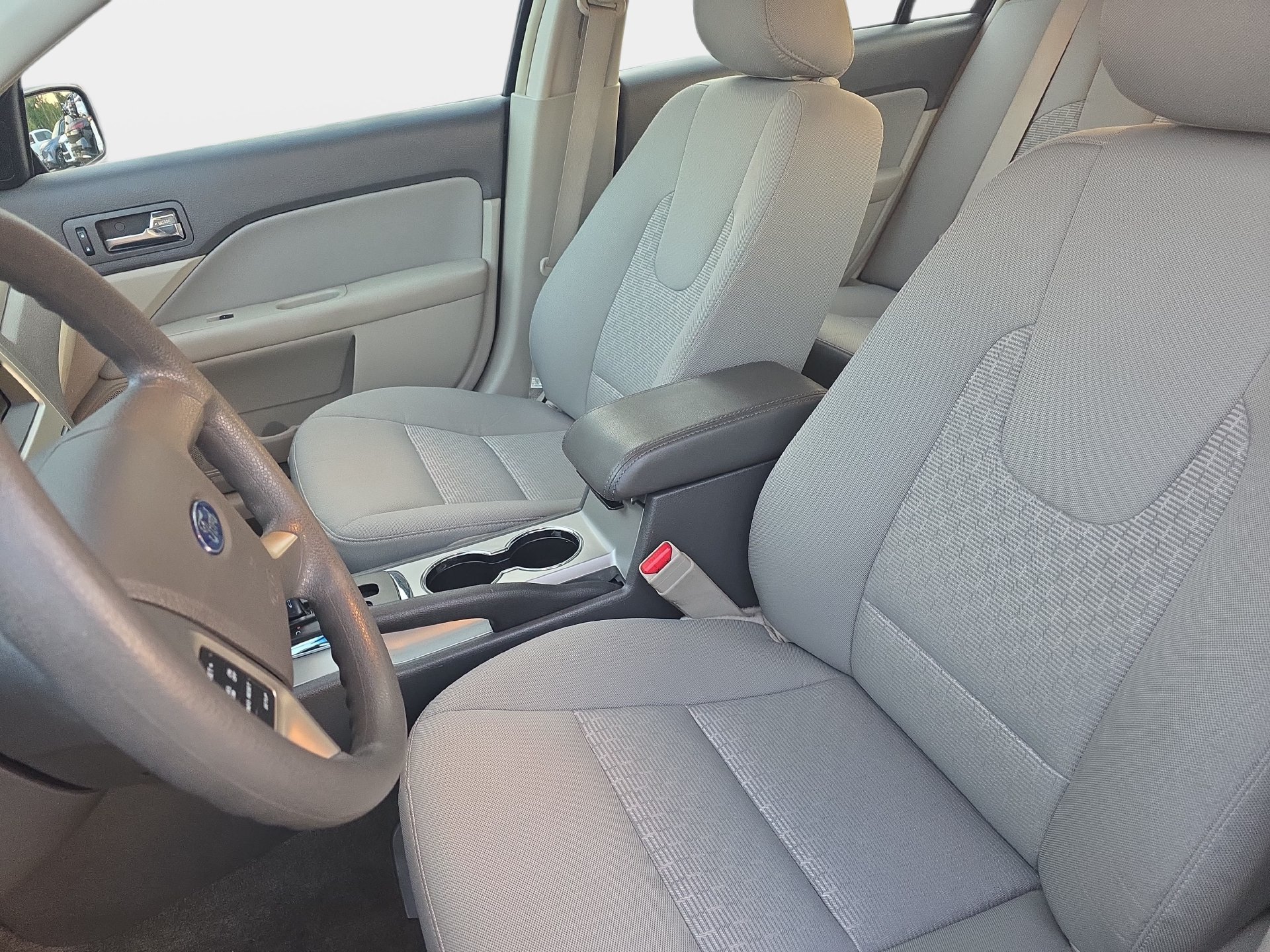 Used 2012 Ford Fusion SE FWD image 15