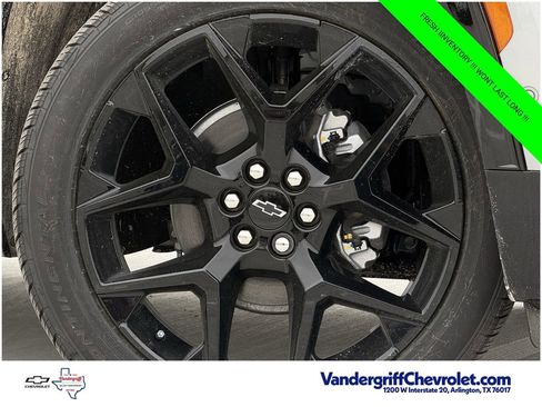 New 2026 Chevrolet Traverse RS FWD image 9