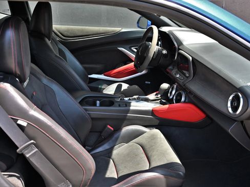 Used 2023 Chevrolet Camaro ZL1 RWD image 37