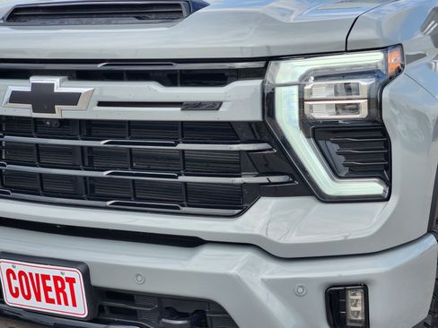Used 2024 Chevrolet Silverado 2500 LTZ w/ LTZ Plus Package AWD/4WD image 8
