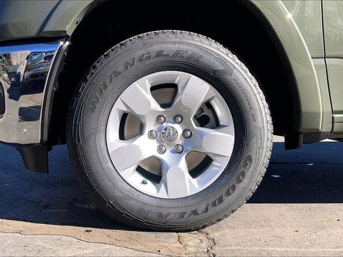 New 2026 RAM 1500 Big Horn image 12