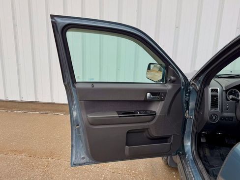 Used 2012 Ford Escape Limited image 14