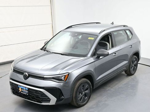 Used 2025 Volkswagen Taos S FWD image 31