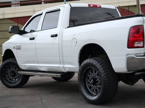 Used 2018 RAM 2500 Tradesman w/ Chrome Appearance Group AWD/4WD image 25