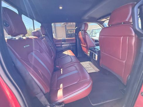 Used 2019 Ford F150 Platinum w/ Equipment Group 701A Luxury AWD/4WD image 18