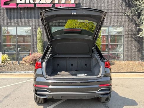 Used 2023 Audi Q3 2.0T Premium image 17