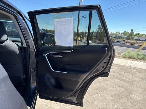 Used 2024 Toyota RAV4 XLE image 12