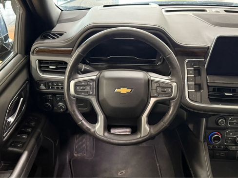 Used 2022 Chevrolet Tahoe Premier AWD/4WD image 17