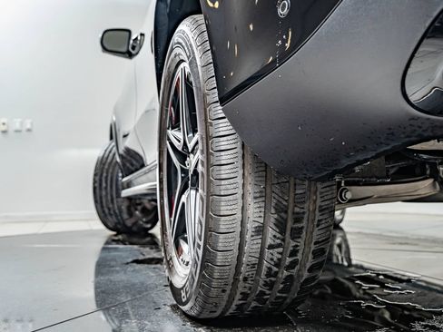 Certified 2025 Mercedes-Benz GLE 580 4MATIC image 51