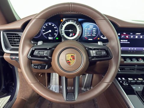 Certified 2022 Porsche 911 Carrera S RWD image 25