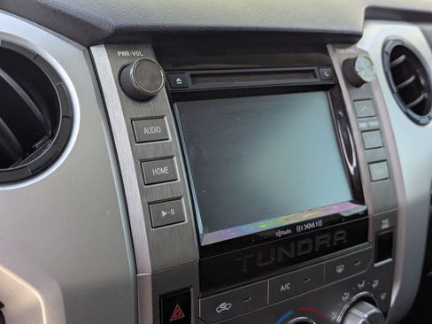 Used 2018 Toyota Tundra SR5 w/ TRD Off Road Package AWD/4WD image 12