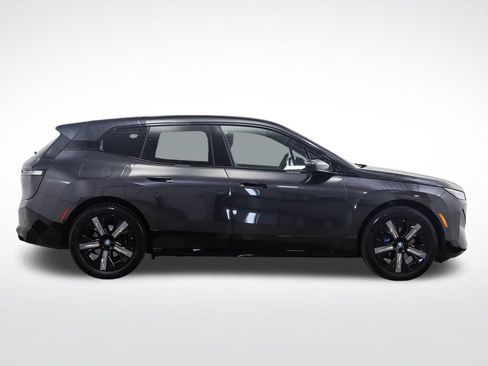 Used 2024 BMW iX xDrive50 w/ Premium Package AWD/4WD image 6