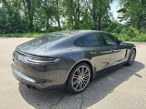 Used 2022 Porsche Panamera GTS w/ Premium Package AWD/4WD image 5