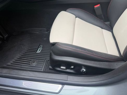 Used 2026 Cadillac CT5 Sport w/ Technology Package image 61