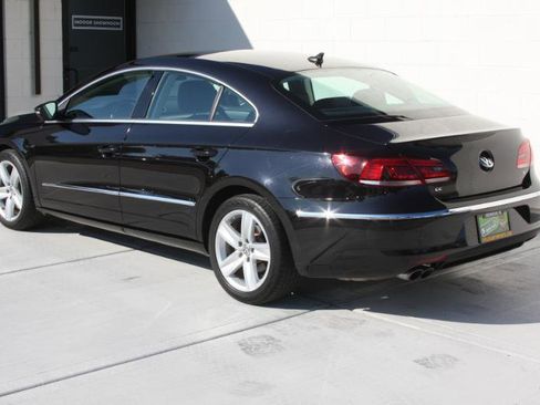 Used 2016 Volkswagen CC Sport image 9