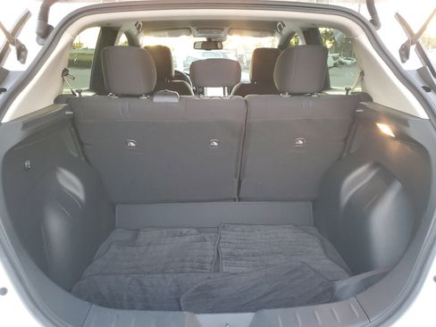 Certified 2024 Nissan Leaf SV Plus image 10