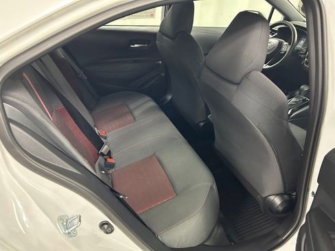 Used 2025 Toyota Corolla SE FWD image 14