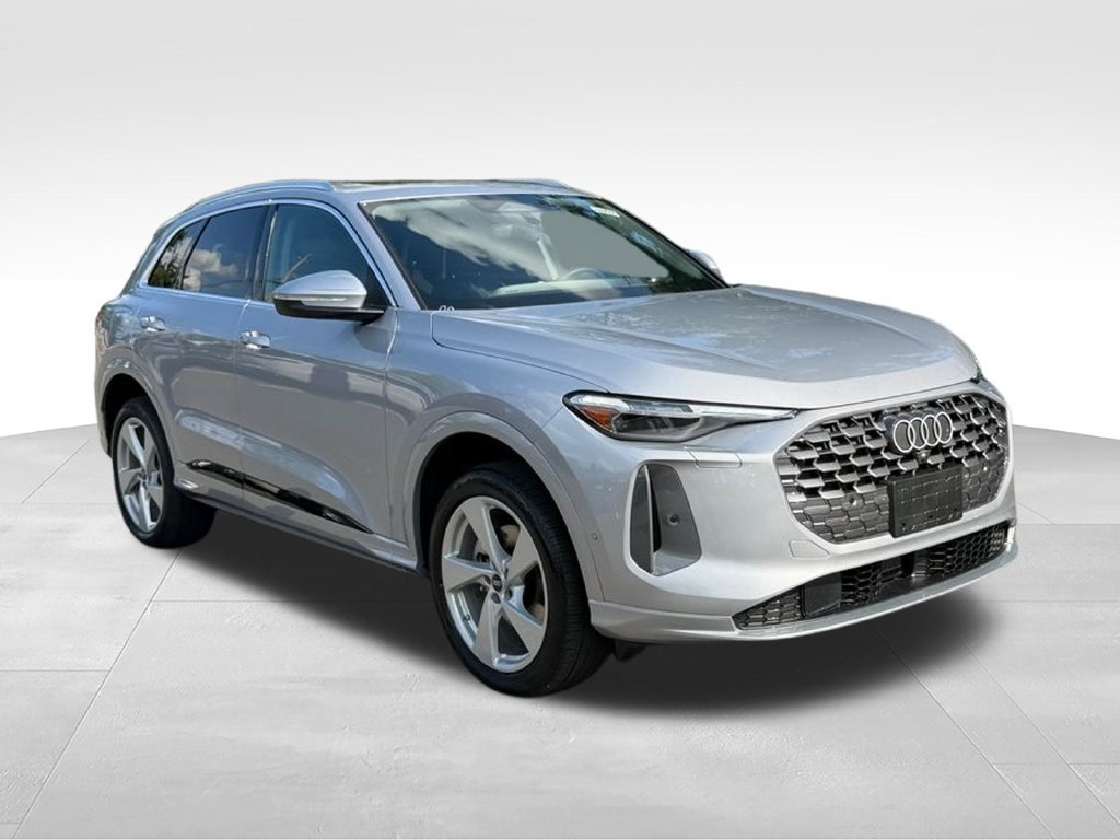 New 2026 Audi Q5 Premium Plus AWD/4WD image 3