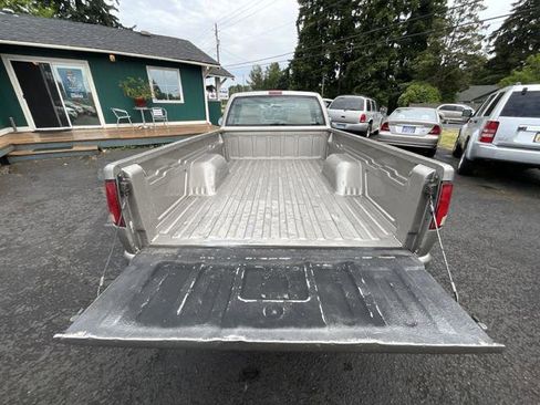 Used 2000 GMC Sonoma SL RWD image 6